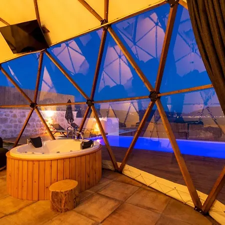 Kalkan Dome & Deluxe * קס