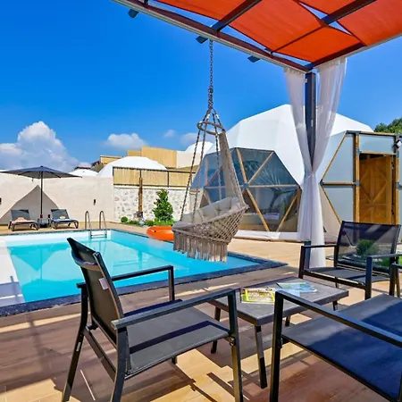 לינה וארוחת בוקר Kalkan Dome & Deluxe